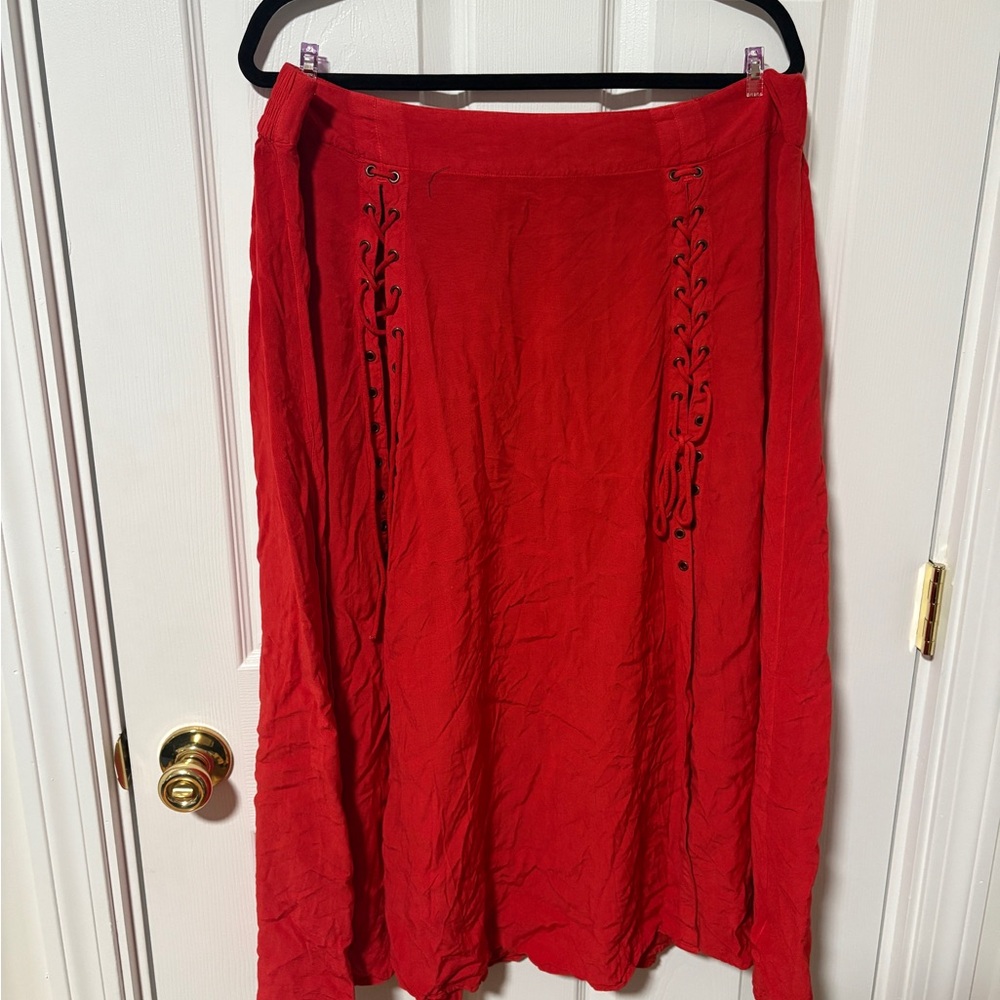 HolyClothing Red Lace-Up A-Line Over Skirt
